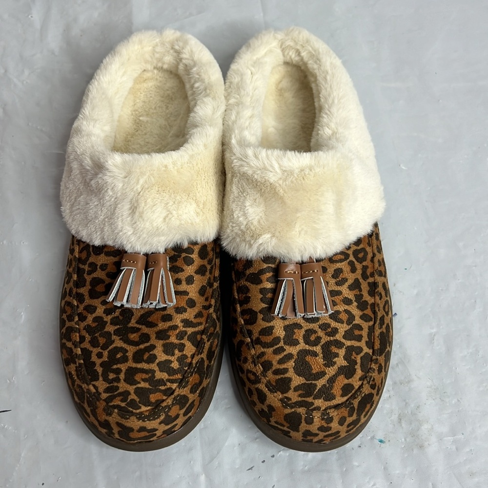 Vionic Microfiber Slippers with Suede Tassel Perrin Tan Leopard Size 8
